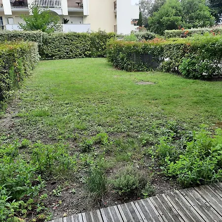 67 M2 Avec 100 M2 Jardin Privatif Reservable Uniquement Par Periode De 7 Jours Minimum Du Samedi Au Samedi Lejlighed